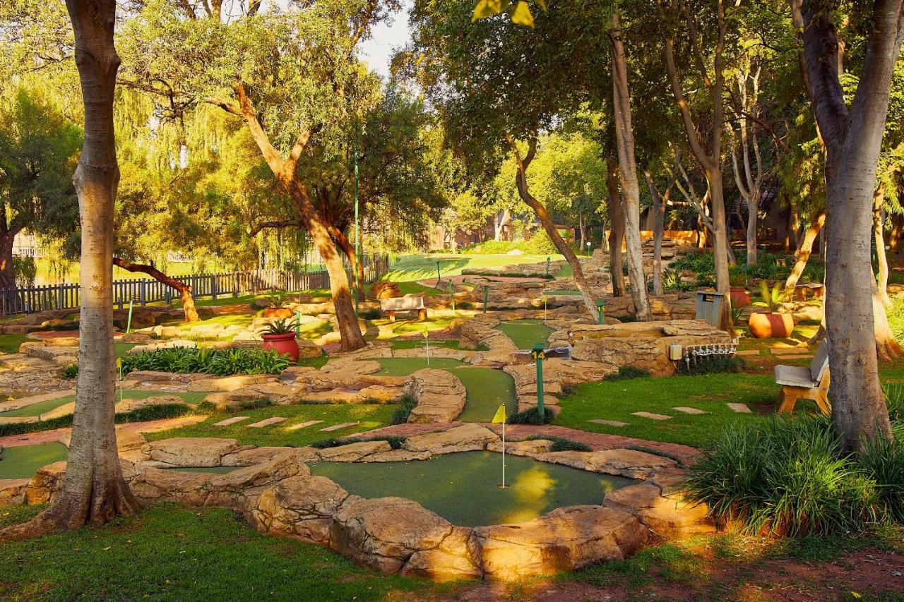 فندق First Group Magalies Park هارتبيسبورت المظهر الخارجي الصورة